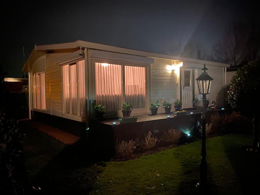 Luxe Chalet In Prachtig Natuurgebied Lith Luaran gambar